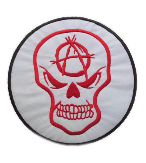 Gros Patch Crane Anarchy Rouge Rond Ecusson Tete De Mort