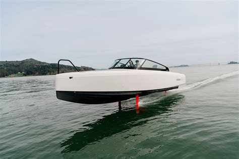 candelas     boat  flies wired