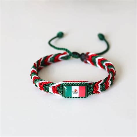 Very Nice Macramé Mexico Flag Bracelet Etsy