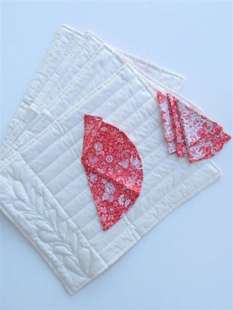 Quilted Placemats with Napkins Set of 4 by OutoftheSewingBox