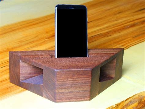 How To Build A Wooden Phone Amplifier And Charging Station WWGOA