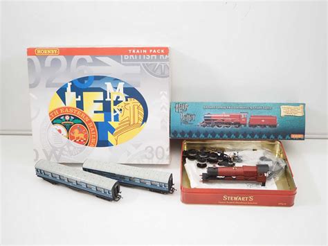 Lot 490 - A mixed selection of HORNBY OO gauge model