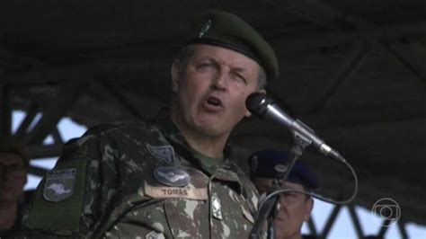 Militar Ou Civil Não Está Acima Da Lei Diz Novo Comandante Do Exército Pontopoder Diário Do