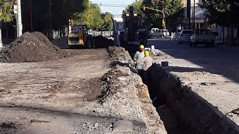 Cipolletti está próxima a finalizar la obra cloacal de calle Fernández Oro