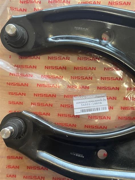 Kit Horquillas Izq Y Der March Nissan Meses Sin