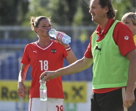 Frauen Nationalteam Zum Auftakt Des Istrien Cups Gegen Slowakei Sky