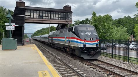 Amtrak Metro North Trains Beacon Station K Youtube