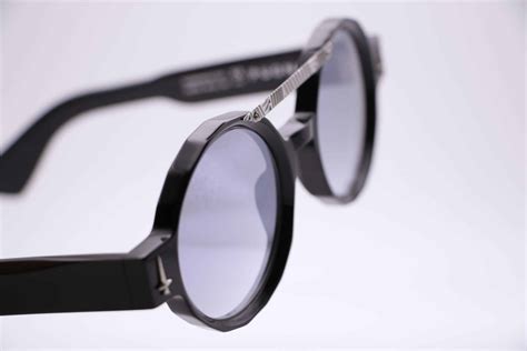 Pugnale I M Different L S M Eyewear