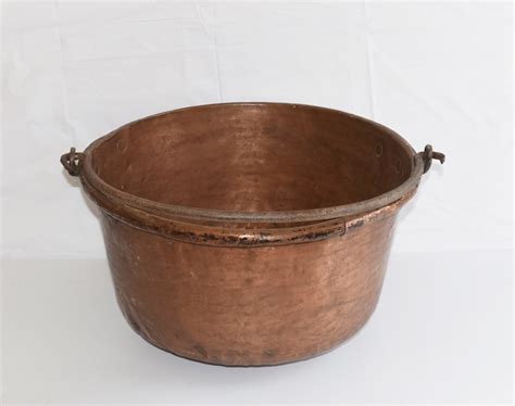 Large Copper Bucket Wrought Iron Handle Old Copper Vessels Etsy