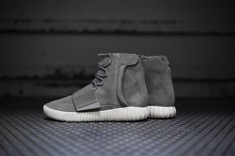 Al Detalle Adidas Yeezy 750 Boost Cordons Negres