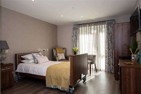 7 Ways To Personalise A Care Home Bedroom New Care Homes