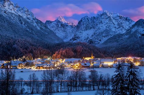 Kranjska Gora Ski Holidays 2025/2026 | Kranjska Gora Ski Resort | Heidi