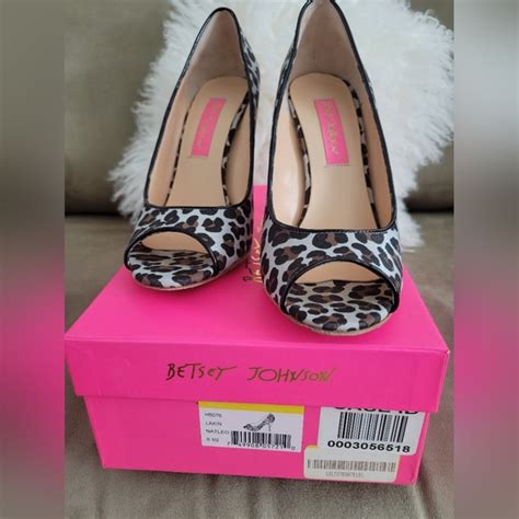 Betsey Johnson Shoes Betsy Johnson Lakin Heels With Leopard Print