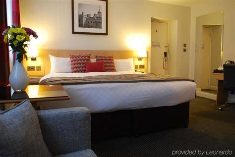 HOTEL THISTLE BLOOMSBURY PARK, LONDON