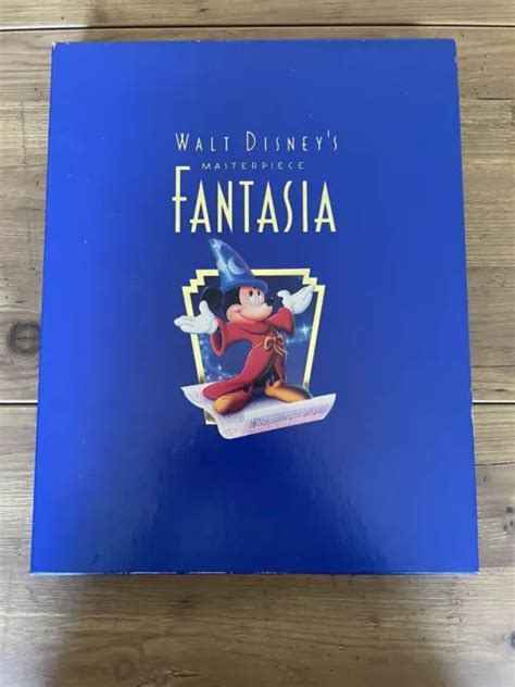 Walt Disney S Fantasia Masterpiece Deluxe Collector S Commemorative