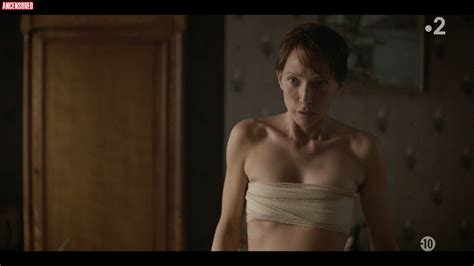 Naked Laura Smet In The Boyish