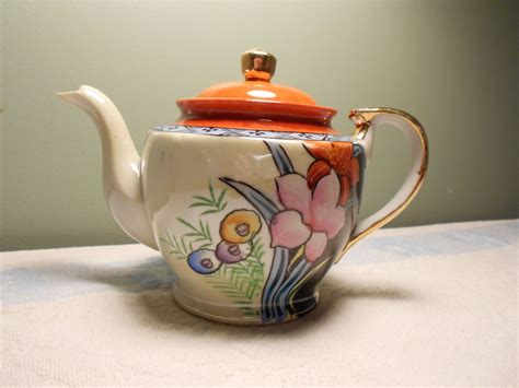 Japanese Lusterware Hand Painted Floral Tea Pot Iridescent Glaze Art