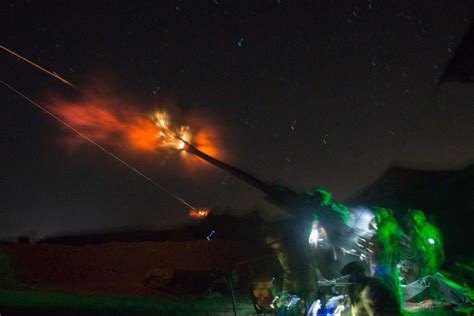 12 badass photos of artillery lighting up the night - Americas Military Entertainment Brand