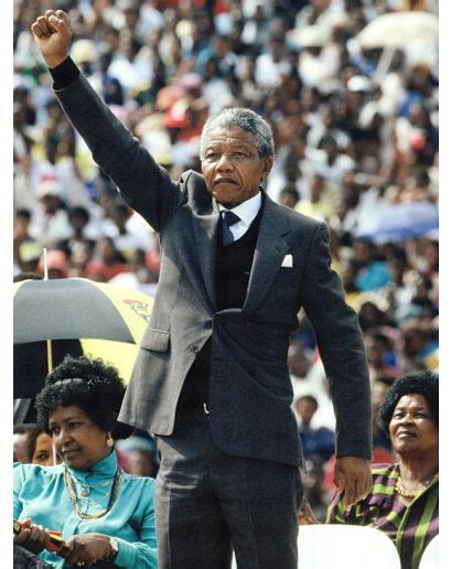 10 Nelson Mandela Quotes That Taught Us How To Be Better Men Nelson Mandela Quotes Better Men