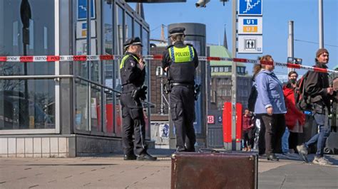 Polizei Hamburg Verdächtiger Koffer vor Hauptbahnhof löst Großeinsatz aus