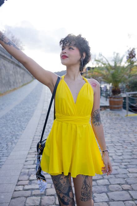 Amateur Girl 021 Porn Pic