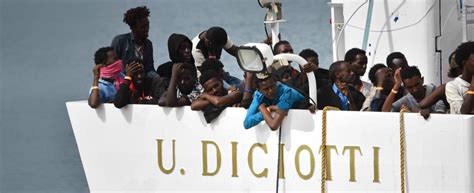 Sea Watch Lo Scontro Sui Ricollocamenti L Italia Accusa Malta E Chiede