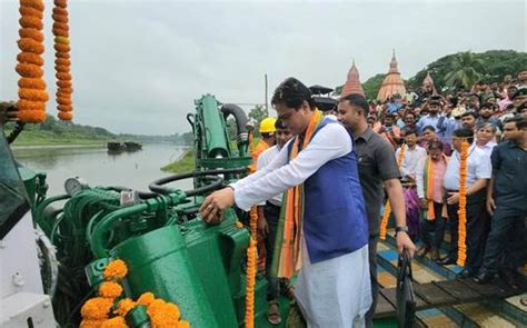 Shri Shantanu Thakur Inaugurates Dredging Work At National Waterways 44