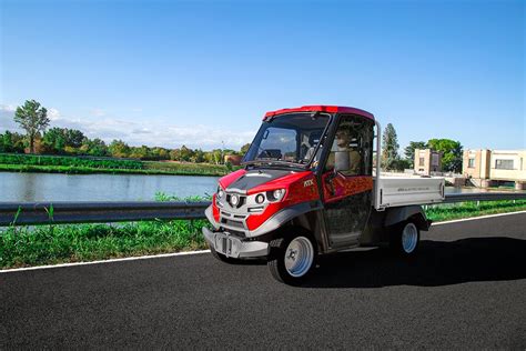 Mini trucks: three wheeler renews | Alkè