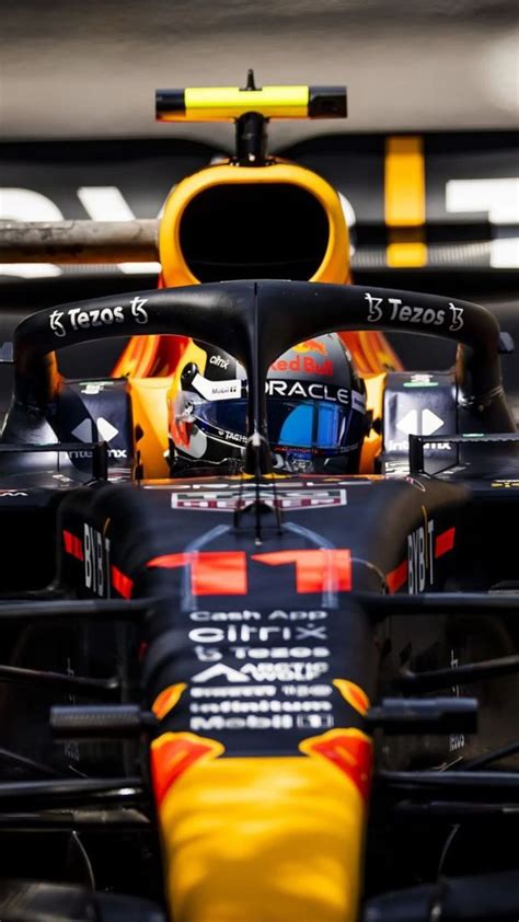 Checo Pérez Redbull 2022 Competición De Red Bull F1 Wallpaper Hd