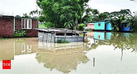 Assam Rains Over 34000 People Affected By Floods In Assam Heavy Rainfall Predicted Guwahati