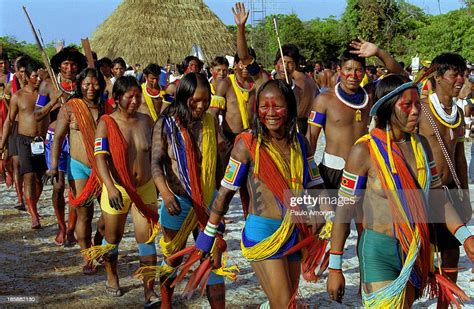 Indian Kayapos Walking At Amazon Forest Photo News Photo Getty Images