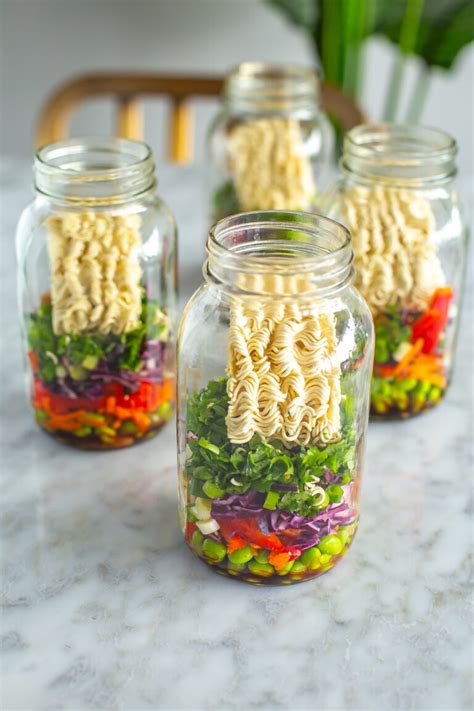 Easy Mason Jar Recipes {Perfect for Meal Prep} - The Girl on Bloor