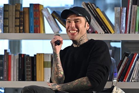 Salone Del Libro Fedez Parler Di Musica E Salute Mentale Libri Il