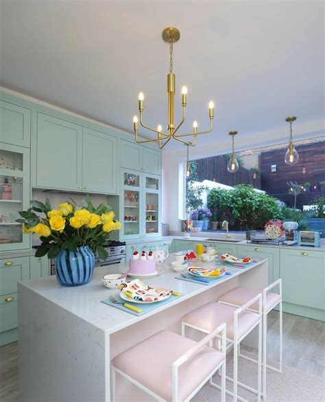 20+ Kitchen Lighting Ideas to Brighten Your Space - Decor Dojo