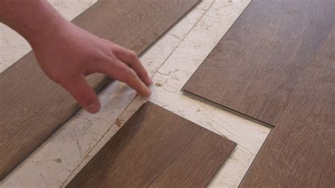 How To Snap Laminate Flooring Together Be Youtube