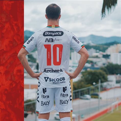 Novas Camisas Do Brusque Fc Finta Mantos Do Futebol