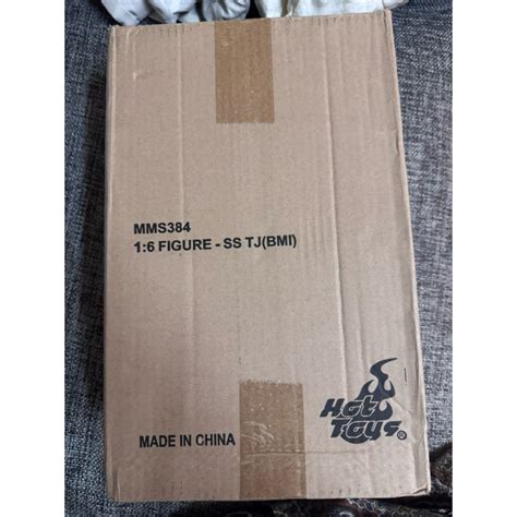 HOT TOYS mms 自殺突擊隊 小丑 蝙蝠俠版 偽蝙蝠俠版 小丑 蝦皮購物