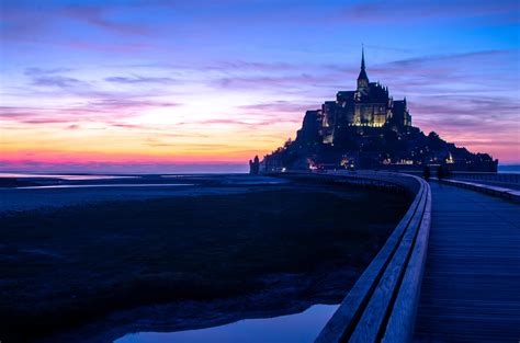 Le Mont Saint Michel Labbaye Et La Baie En Photos Photos Du Monde