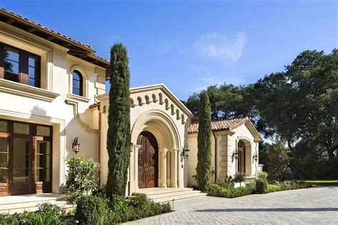 Silicon Valley Italian Villa Designed for Elegant Outdoor Living