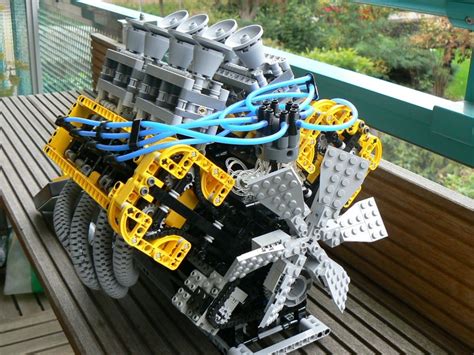 Lego V8 Engine Lega Nerd