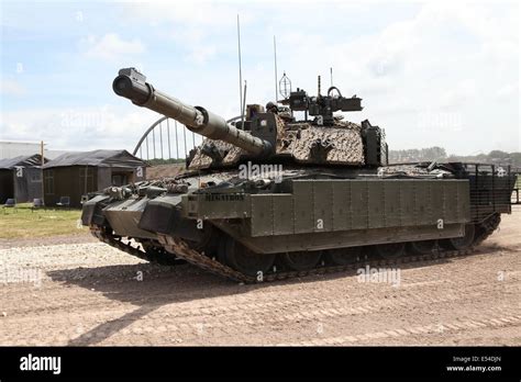 Challenger 2 TES - MEGATRON - Bovington Stock Photo, Royalty Free Image ...