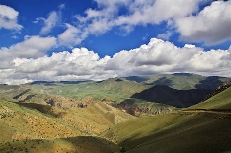 Premium Photo | The valley in caucasus mountains of armenia