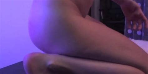 Redheaded Mexican MFC Camgirl Sucks And Rides Dildo Tnaflix