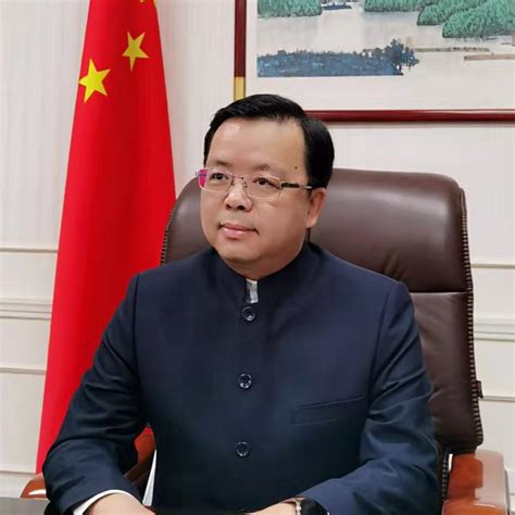 Chinese Ambassador To The Philippines Huang Xilian Pinuri Ang