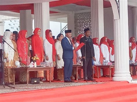 Dirgahayu RI Ke 78 Wakil Ketua DPRD Rohil Membaca Teks Proklamasi