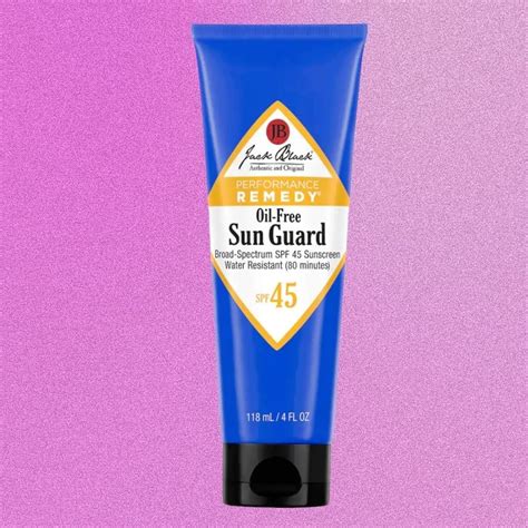 What Is Hybrid Sunscreen Chemical And Mineral Blends May Be Best For Sun Protection Huffpost Life