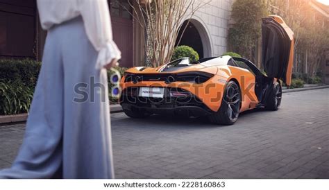 20 Mclaren 720s Spider White Images, Stock Photos & Vectors | Shutterstock