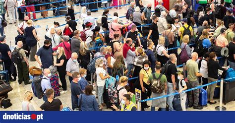 Greve Nos Aeroportos Alem Es Cancela Voos Para Portugal Dnoticias Pt