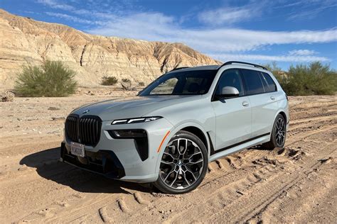 2022 Bmw X7 M50i Specs Share 94 Images And 11 Videos