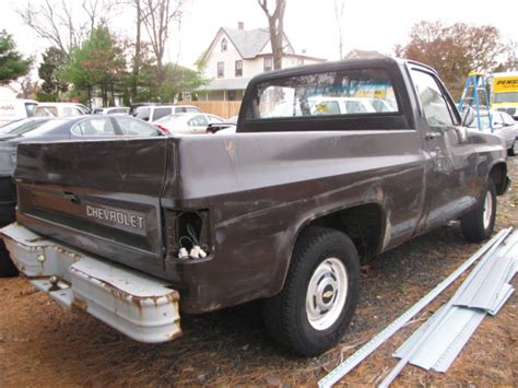 1987 Chevrolet R10 Custom Deluxe Standard Cab Pickup 2 Door 4 3L For